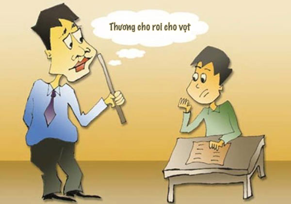 Ý nghĩa: Thương cho roi cho vọt, ghét cho ngọt cho bùi